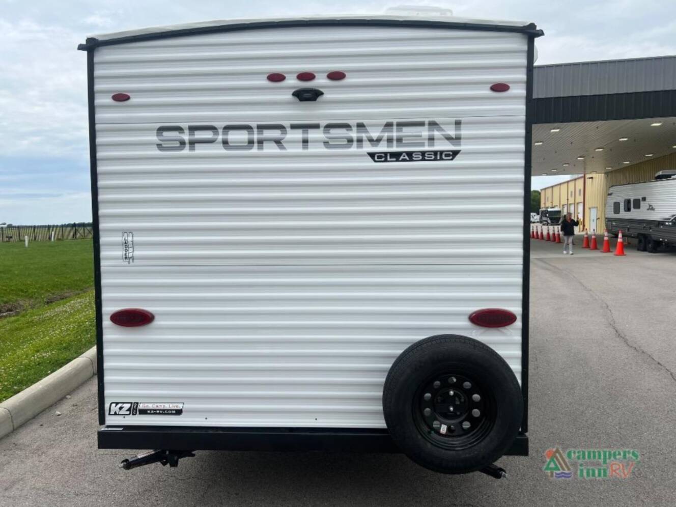 A photo of this 2027 Kz Sportsmen Classic 180BH