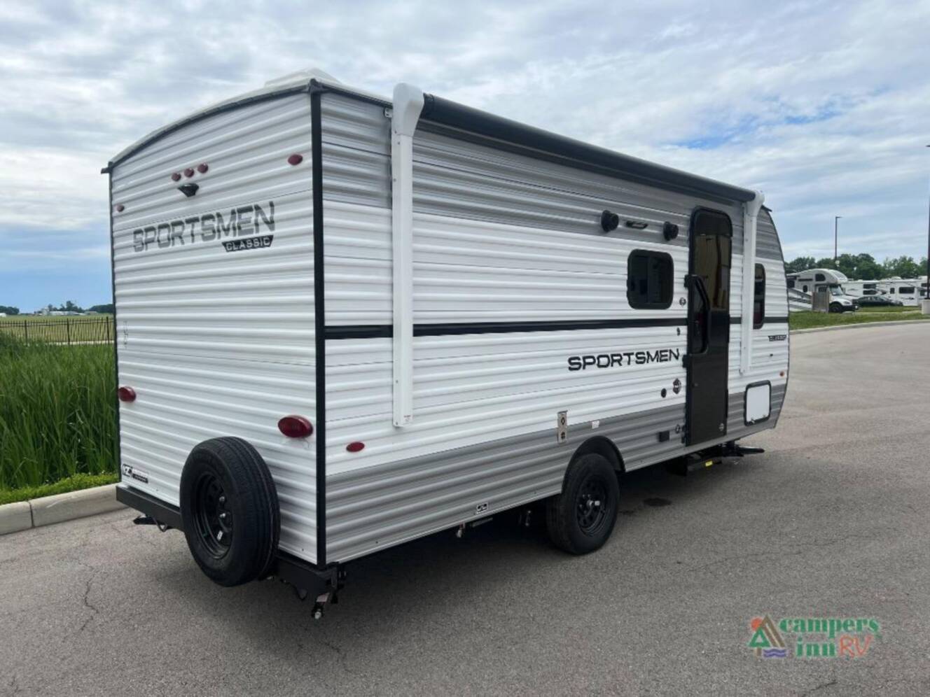 A photo of this 2027 Kz Sportsmen Classic 180BH