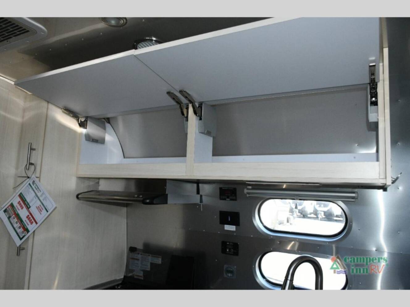 A photo of this 2026 Airstream Flying Cloud 25FBT