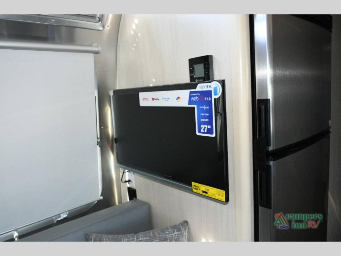 A photo of this 2026 Airstream Flying Cloud 25FBT