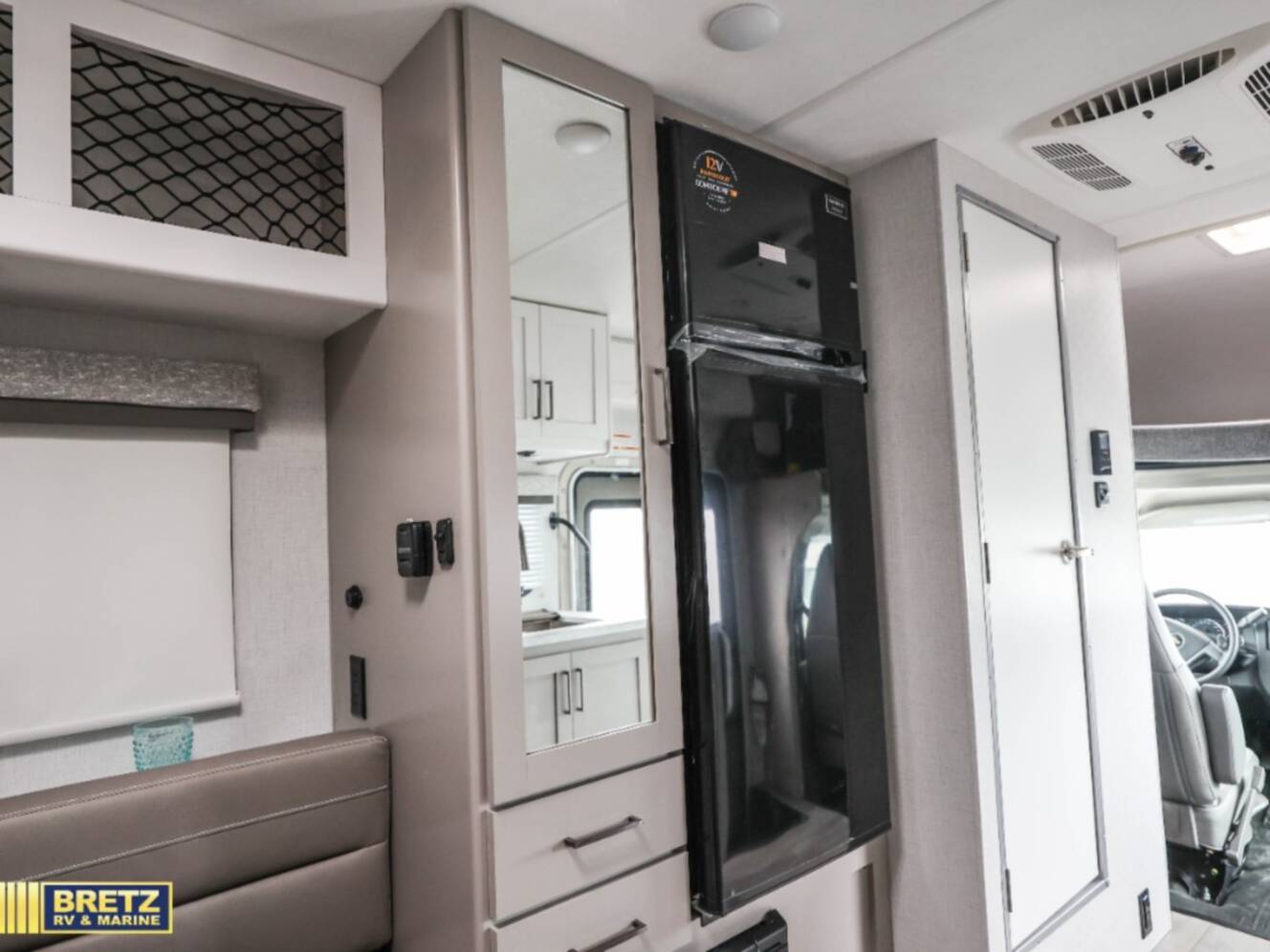 A photo of this 2026 Thor Motor Coach Four Winds 19Z