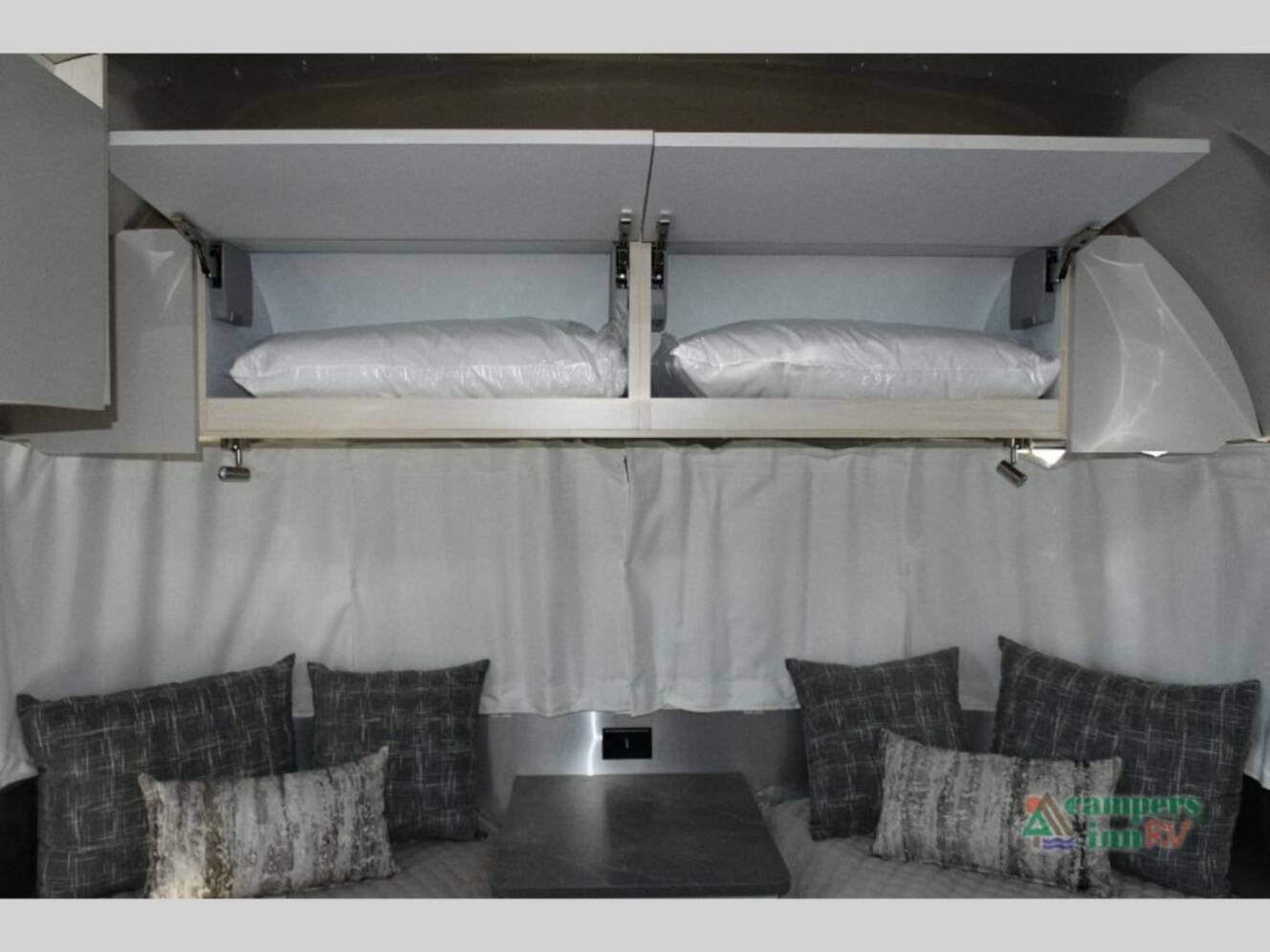 A photo of this 2026 Airstream Flying Cloud 25FBT
