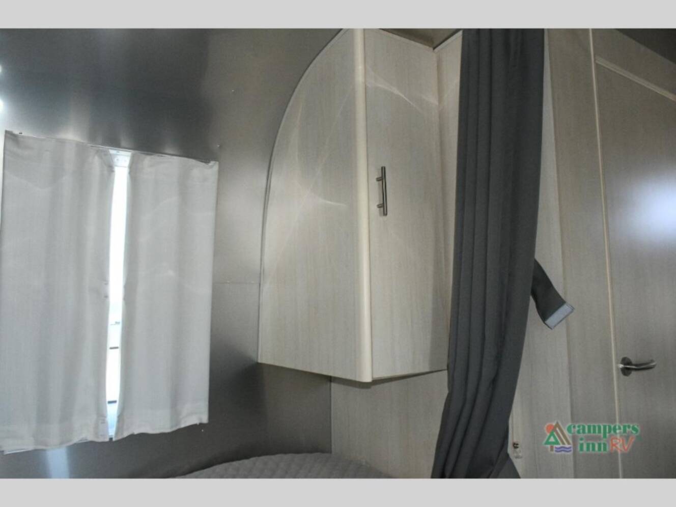 A photo of this 2026 Airstream Flying Cloud 25FBT