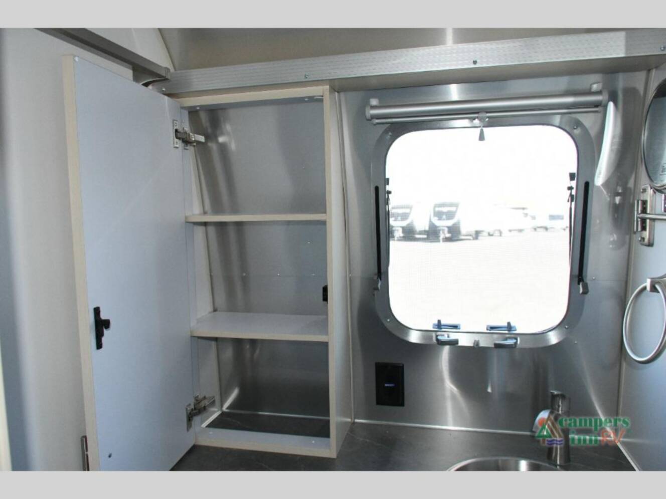 A photo of this 2026 Airstream Flying Cloud 25FBT