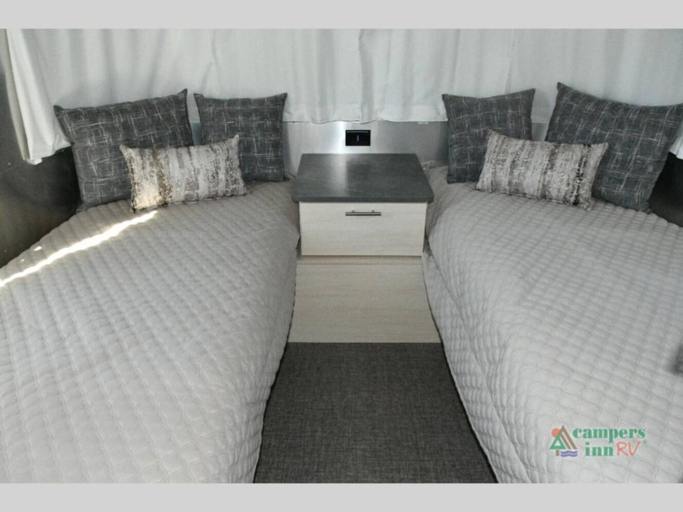 A photo of this 2026 Airstream Flying Cloud 25FBT