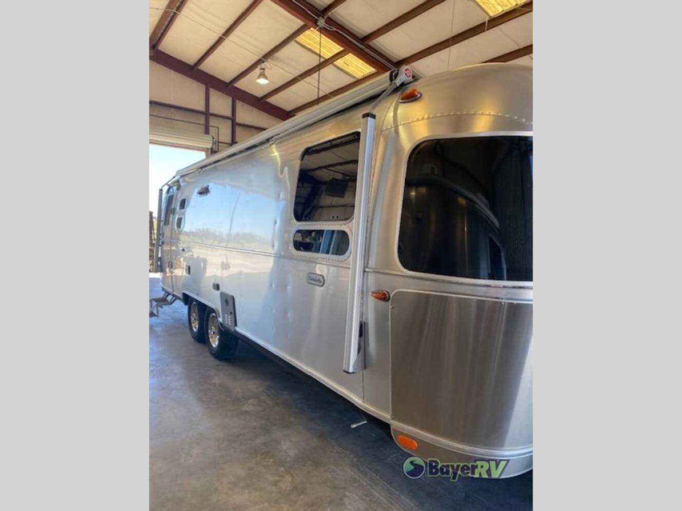 A photo of this 2022 Airstream Globetrotter 27FB