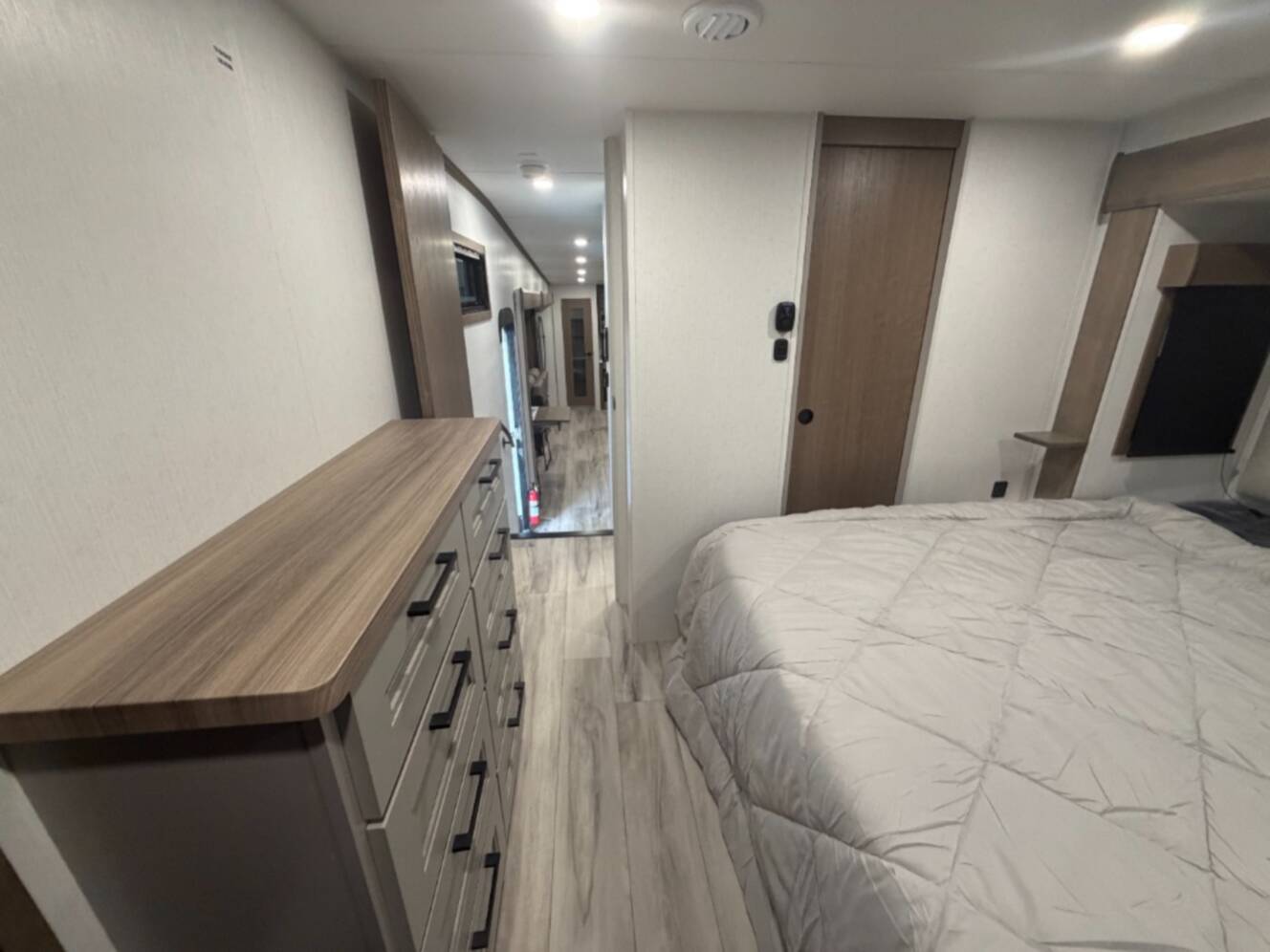 A photo of this 2026 Kz Durango D339MLT