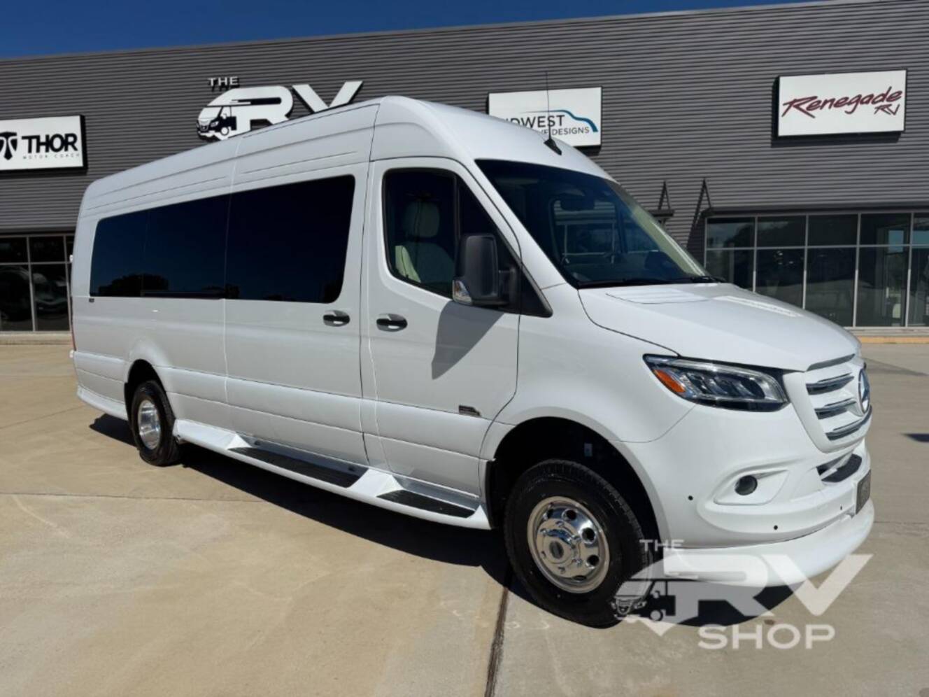 A photo of this 2027 Midwest Automotive Designs Luxe Cruiser D6