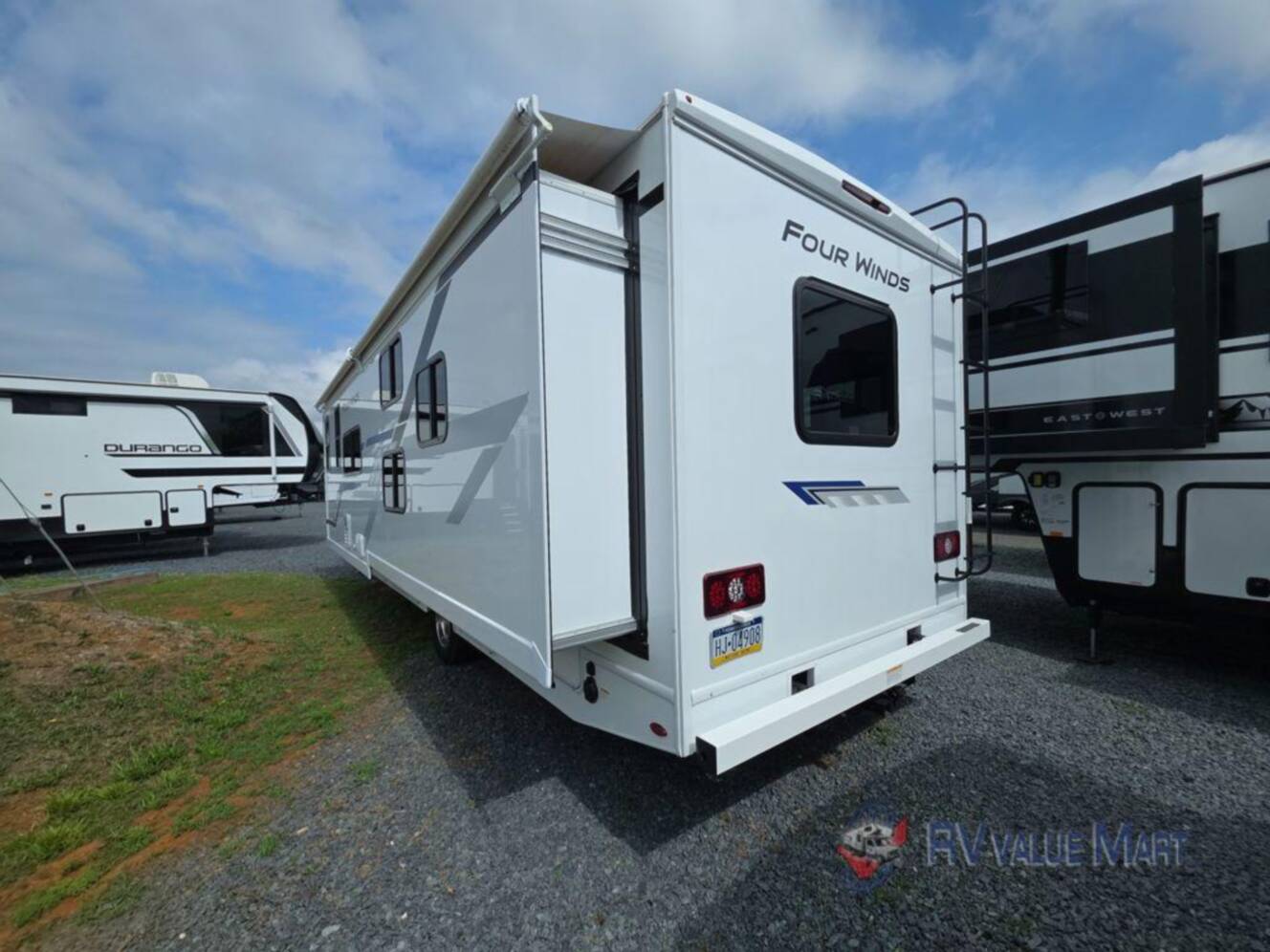 A photo of this 2026 Thor Motor Coach Four Winds 31E