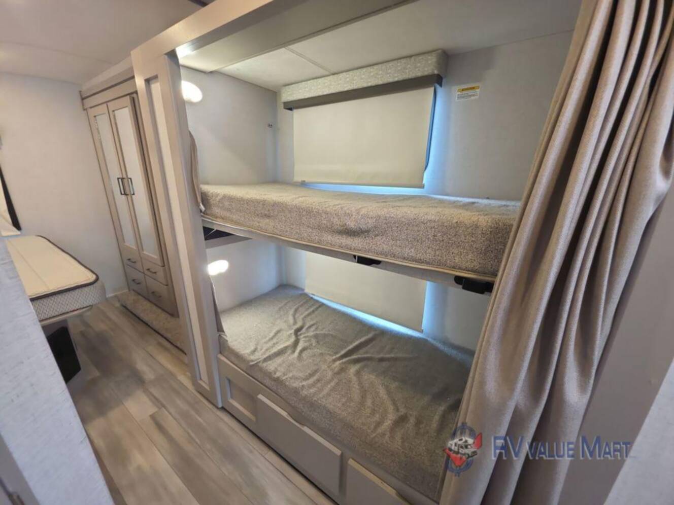 A photo of this 2026 Thor Motor Coach Four Winds 31E