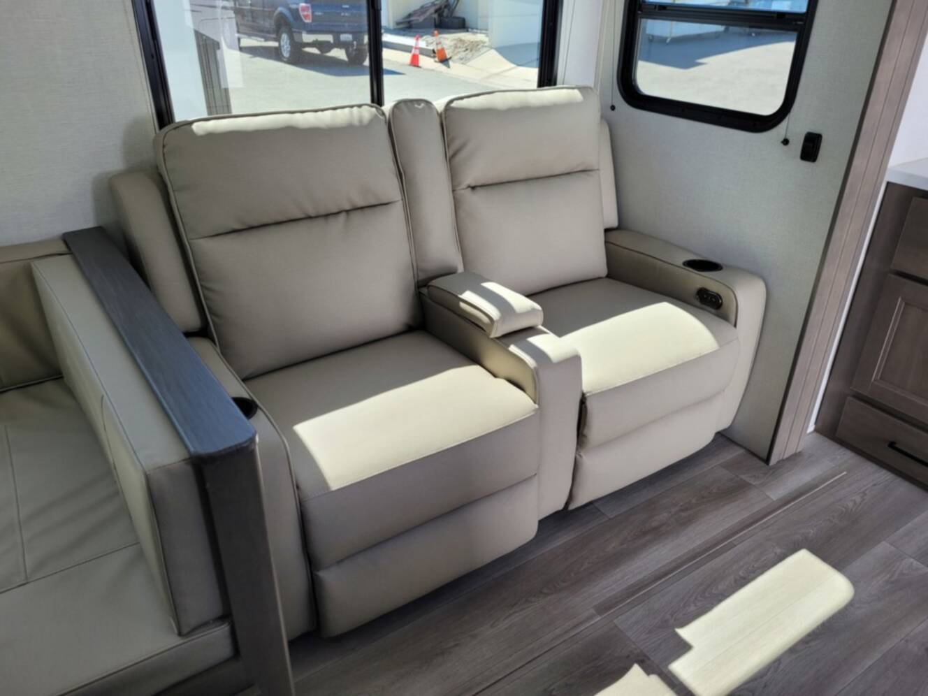 A photo of this 2026 Grand Design Transcend 325BHT