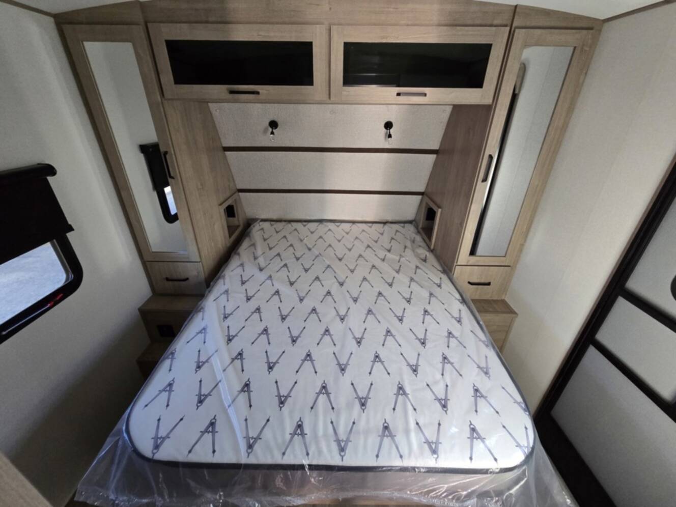 A photo of this 2026 Grand Design Imagine 3210BH