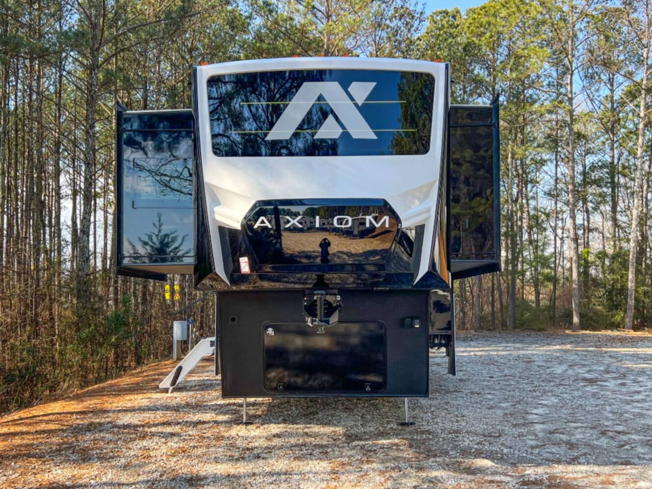 A photo of this 2026 Axiom Rv Imperium I2900