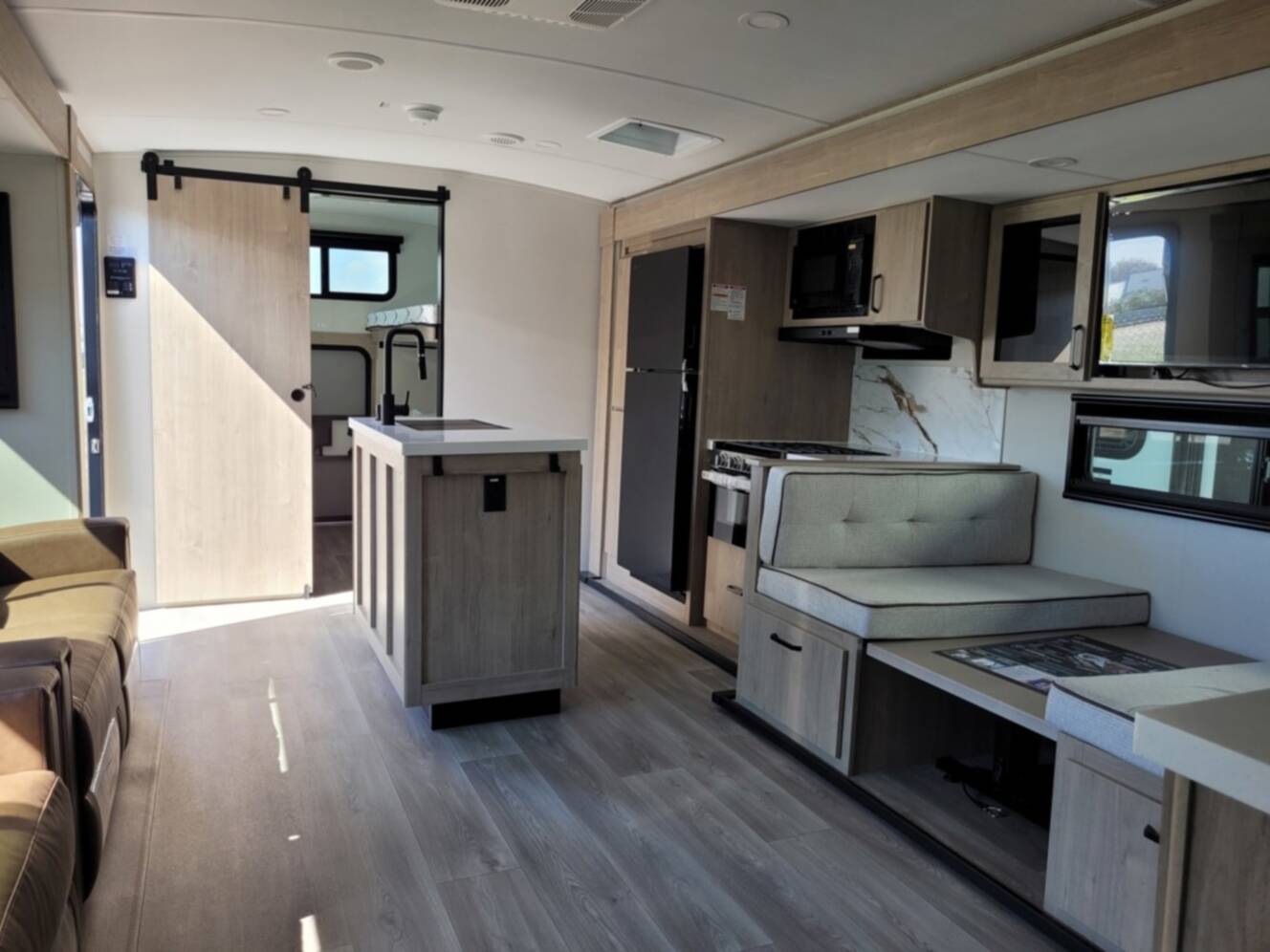 A photo of this 2026 Grand Design Imagine 3210BH