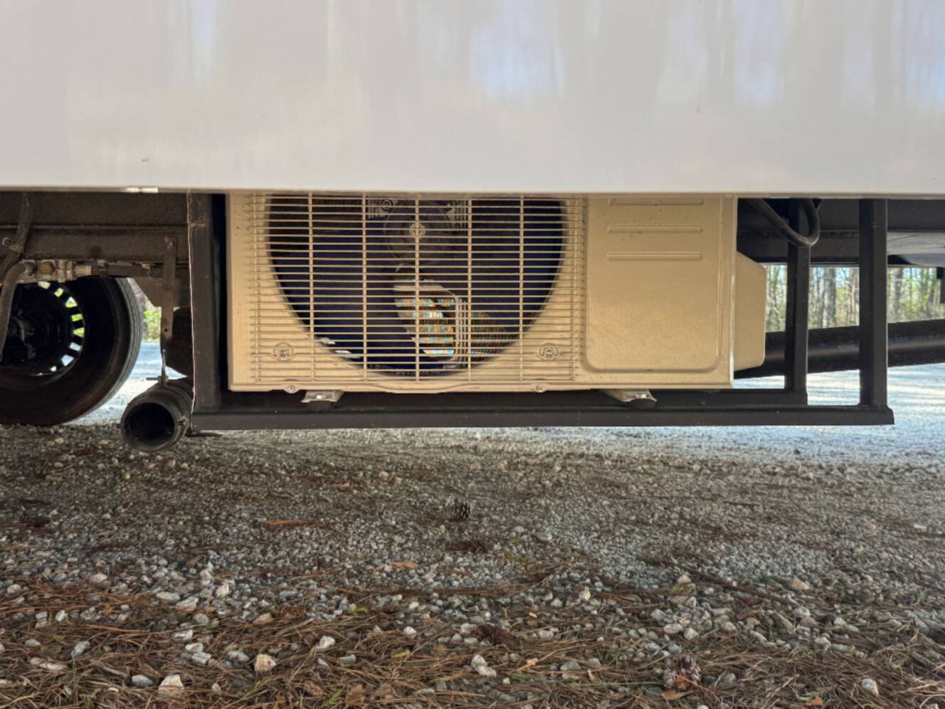 A photo of this 2026 Axiom Rv Imperium I3800