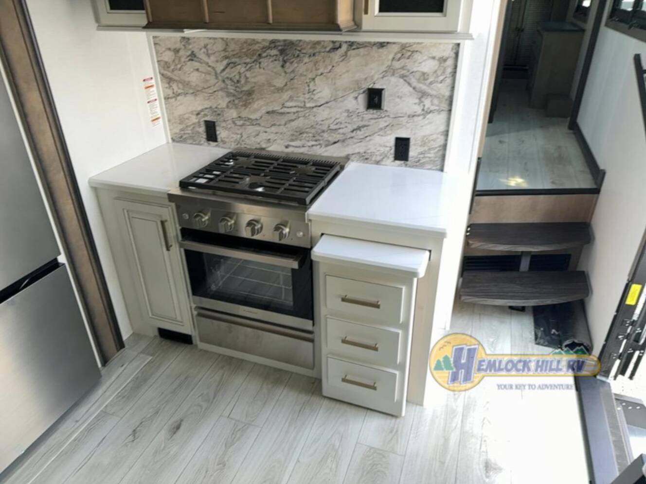 A photo of this 2026 Keystone Rv Montana 3231CK