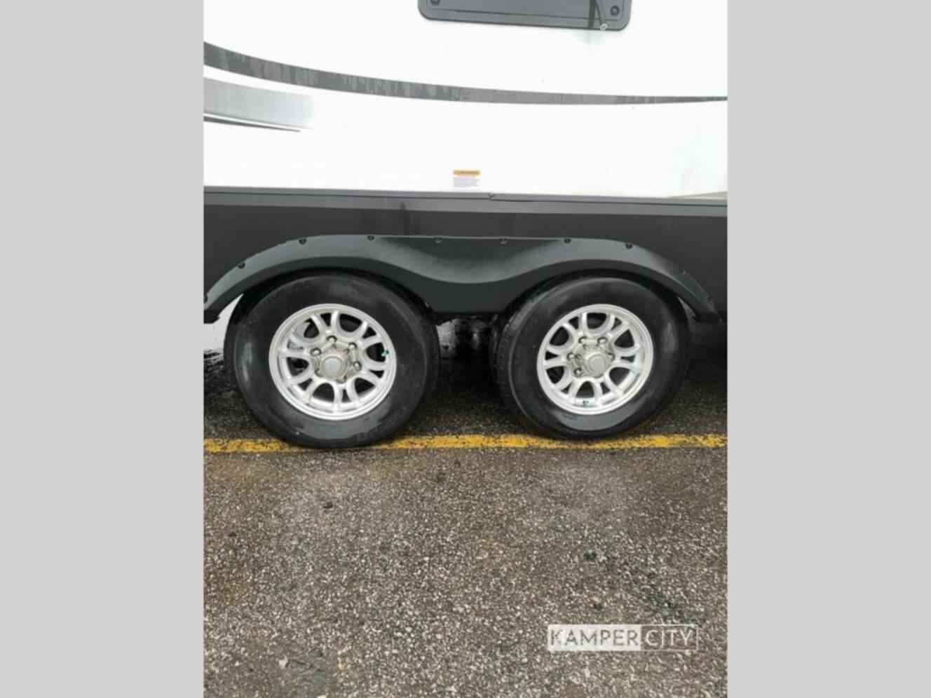 A photo of this 2017 Grand Design Imagine 3150BH