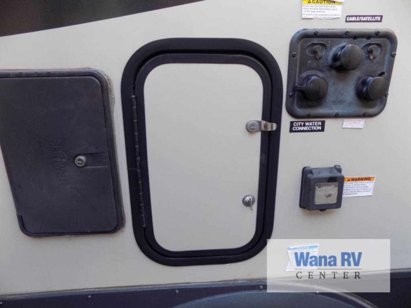 A photo of this 2022 Forest River Rv Rockwood Mini Lite 2516S