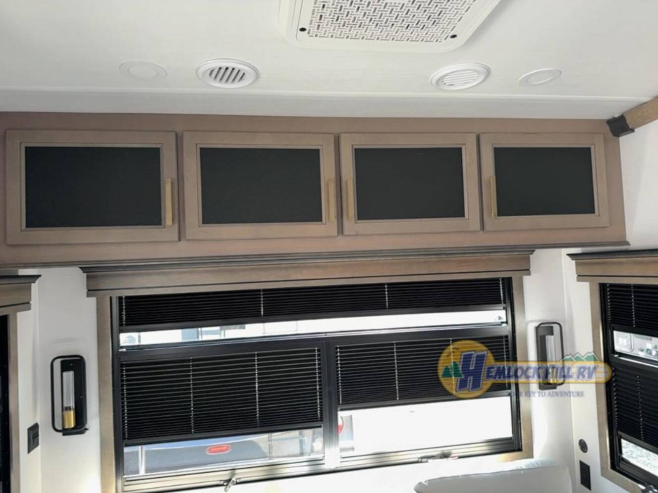 A photo of this 2026 Keystone Rv Montana 3231CK