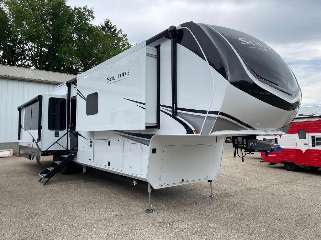 2026 Grand Design Solitude 417KB in fitchburg WI