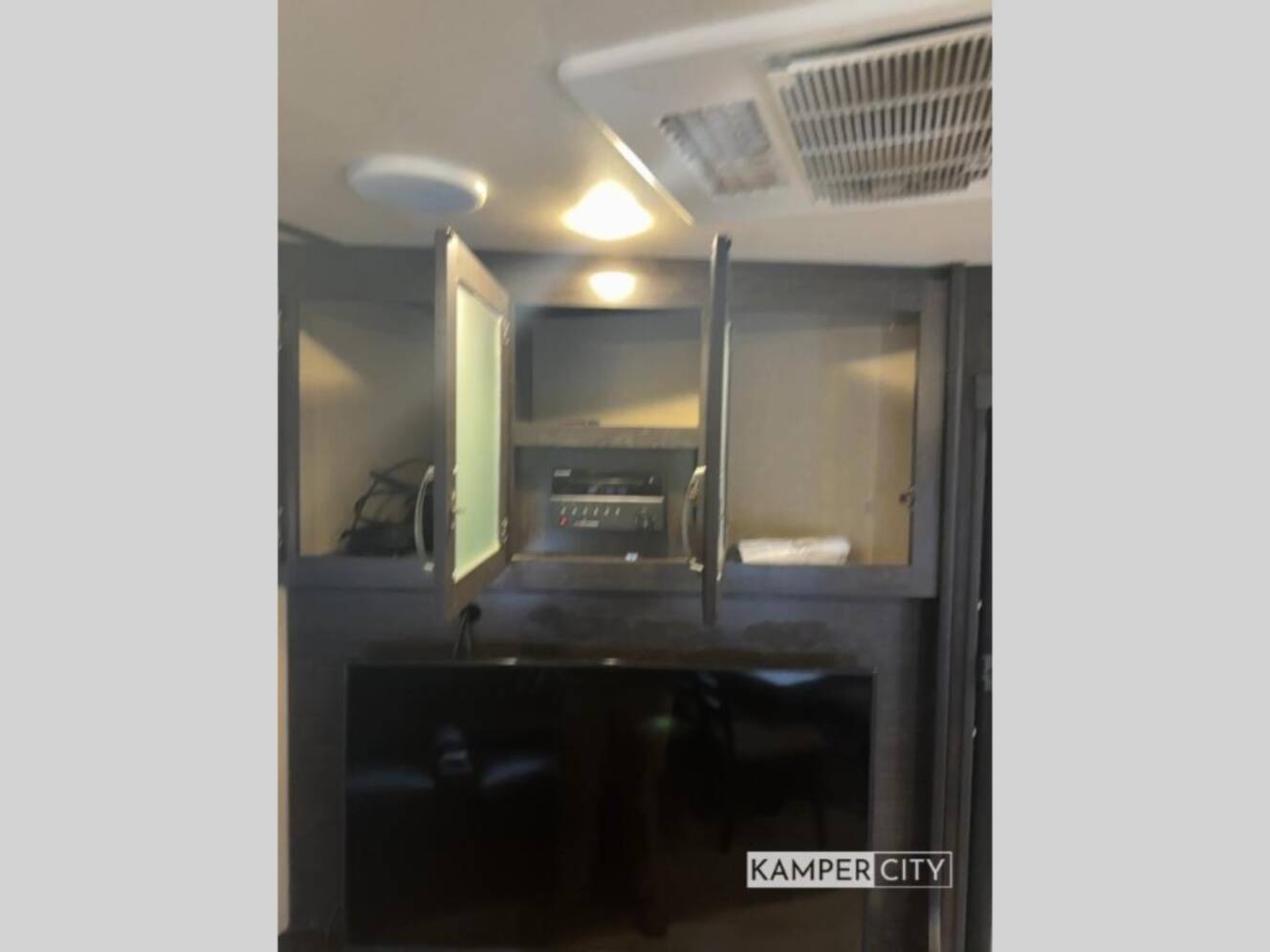 A photo of this 2017 Grand Design Imagine 3150BH