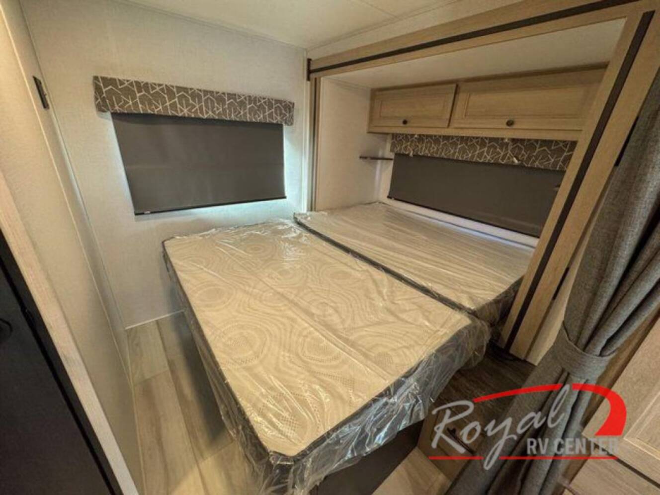 A photo of this 2026 Forest River Rv Sunseeker LE 2250SLE Ford