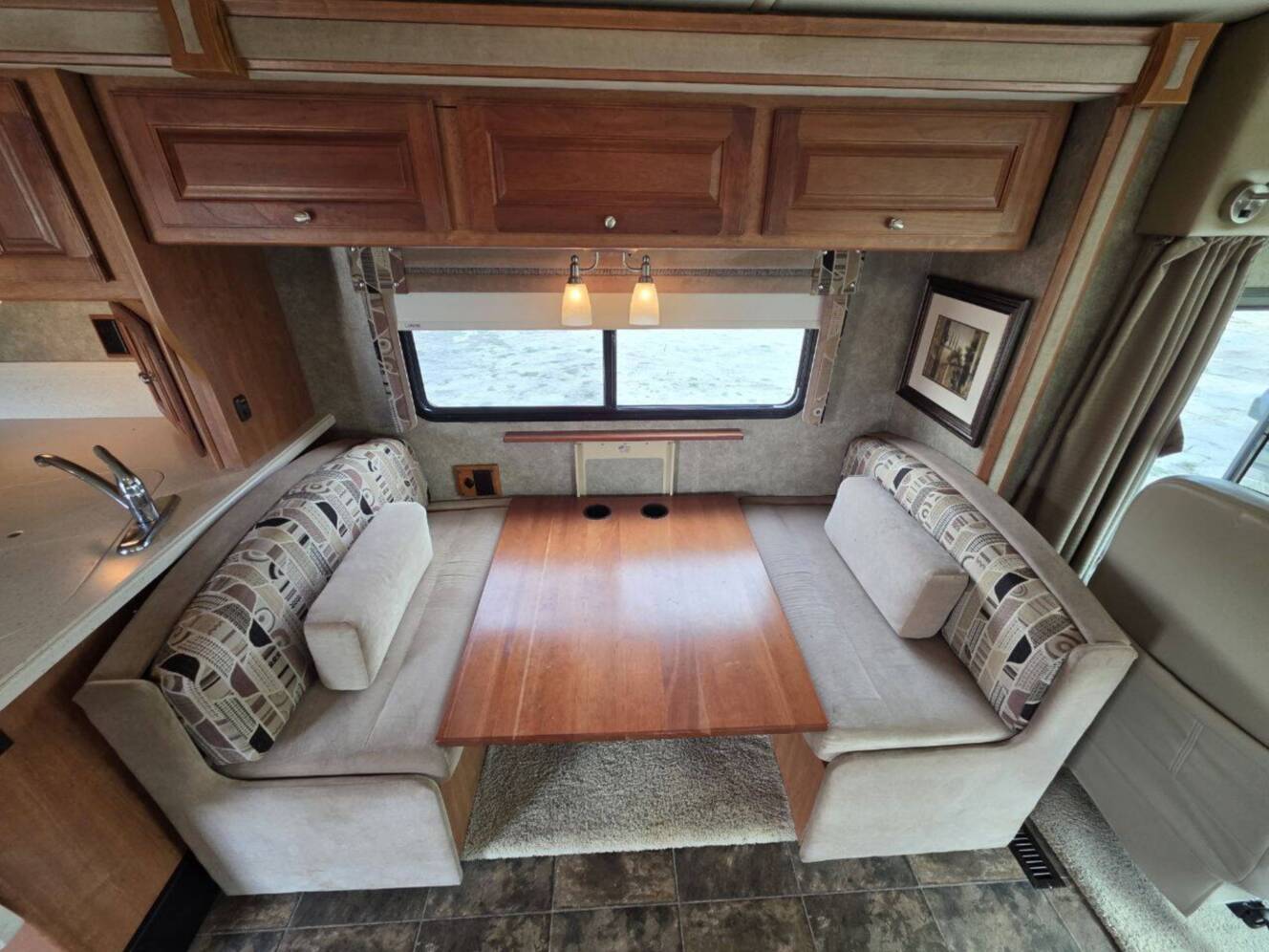 A photo of this 2013 Itasca Sunova 33C