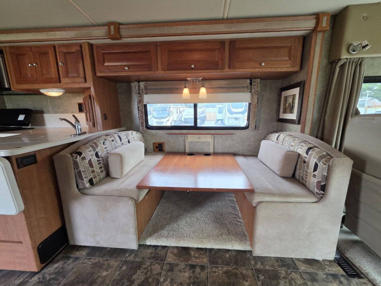 A photo of this 2013 Itasca Sunova 33C