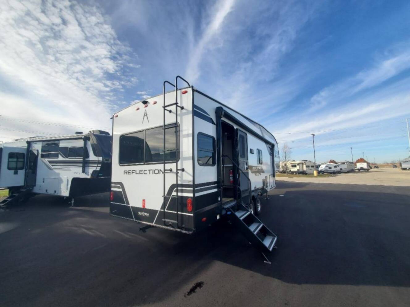A photo of this 2026 Grand Design Reflection 100 Series 24RL