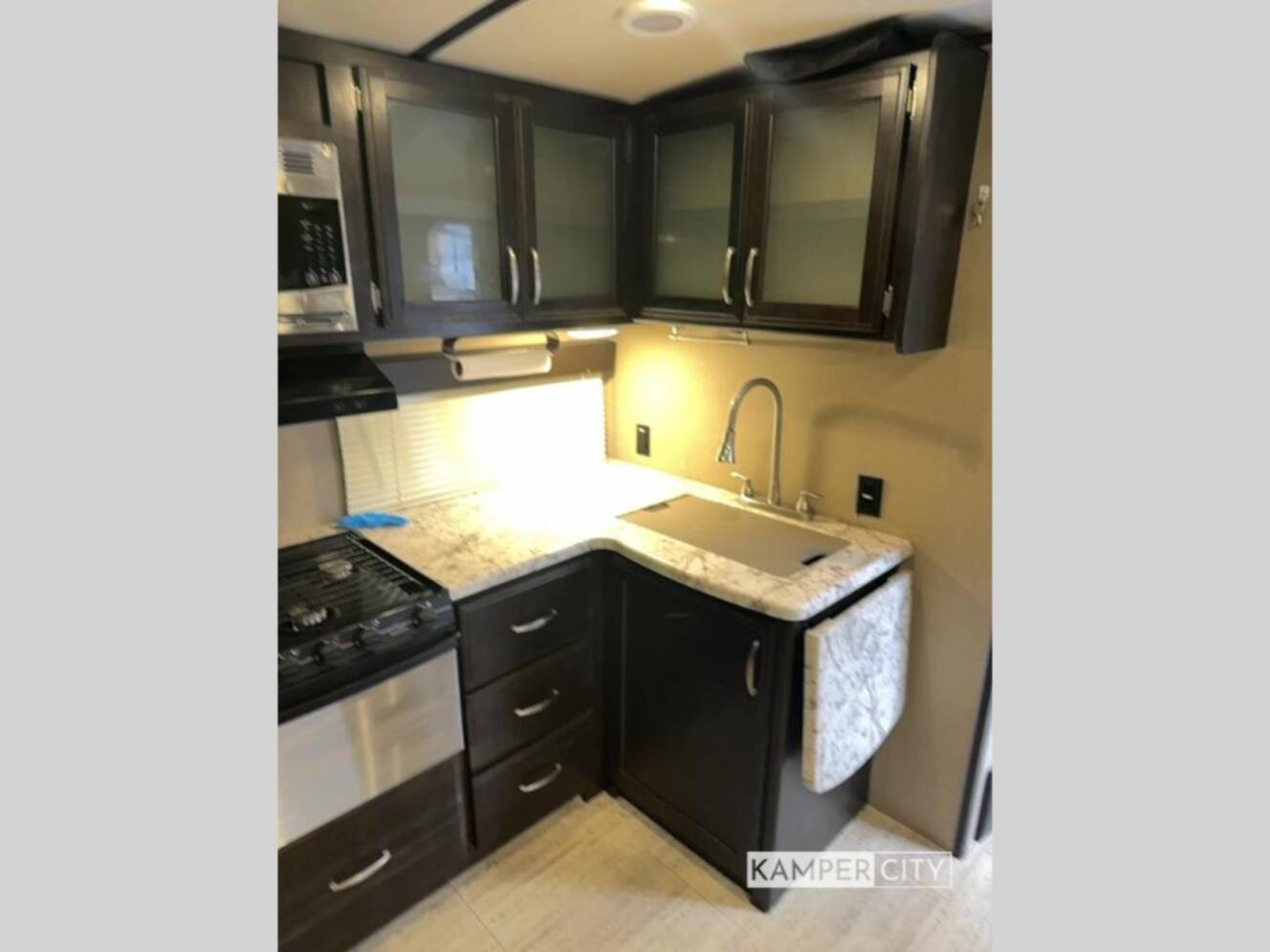 A photo of this 2017 Grand Design Imagine 3150BH