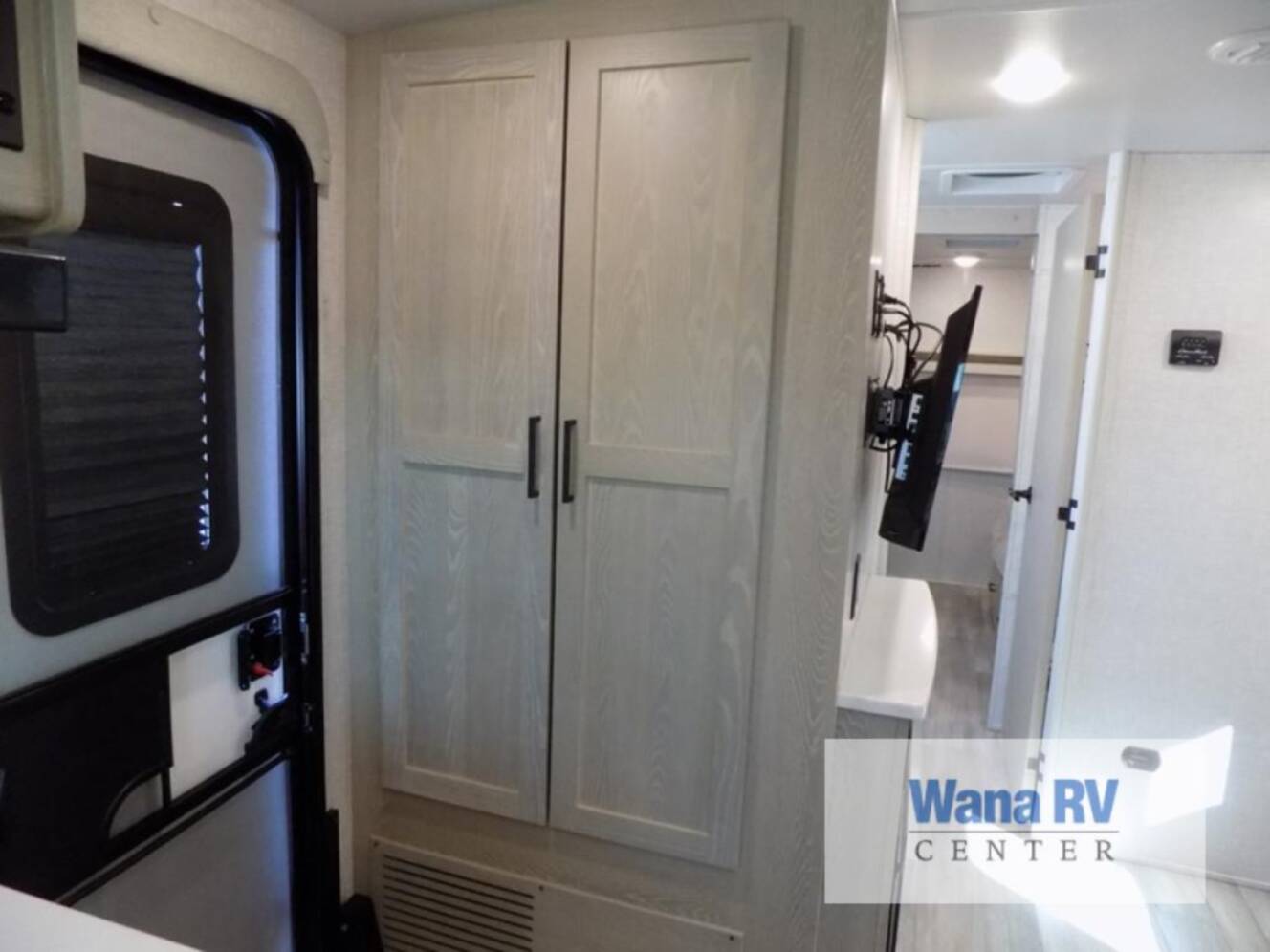 A photo of this 2022 Forest River Rv Rockwood Mini Lite 2516S