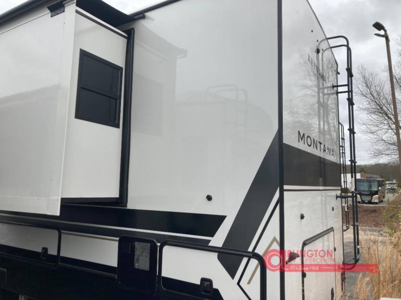 A photo of this 2026 Keystone Rv Montana 3761FL