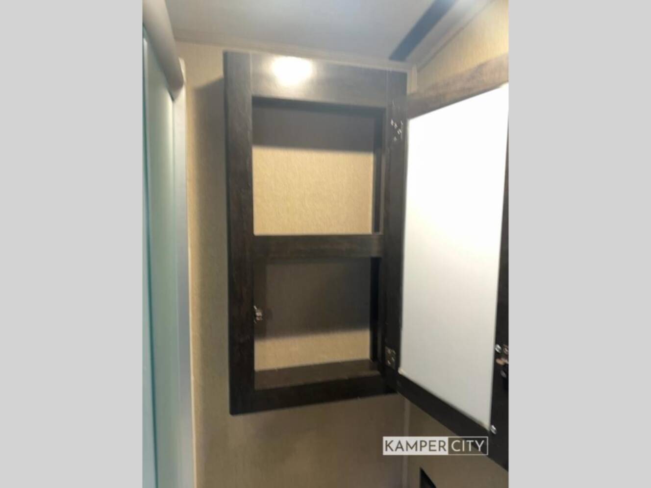 A photo of this 2017 Grand Design Imagine 3150BH