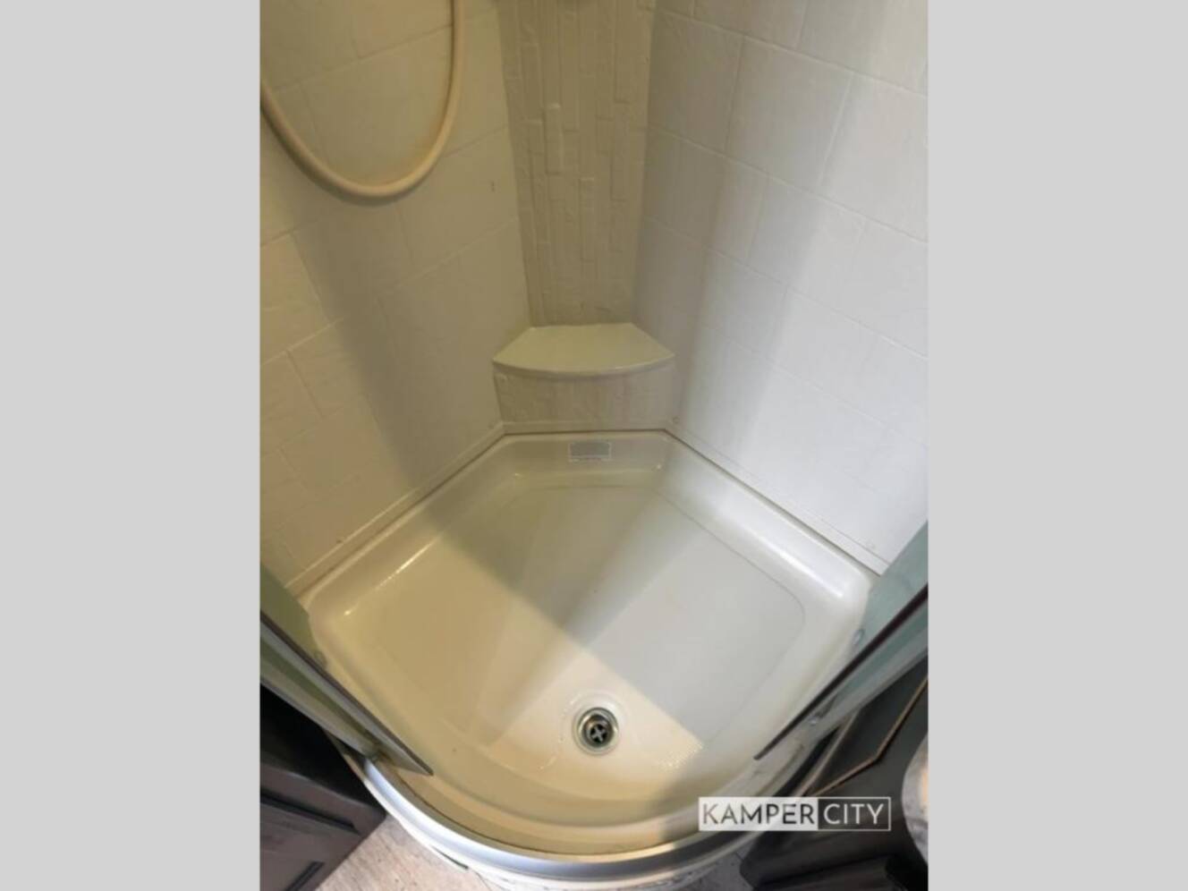 A photo of this 2017 Grand Design Imagine 3150BH