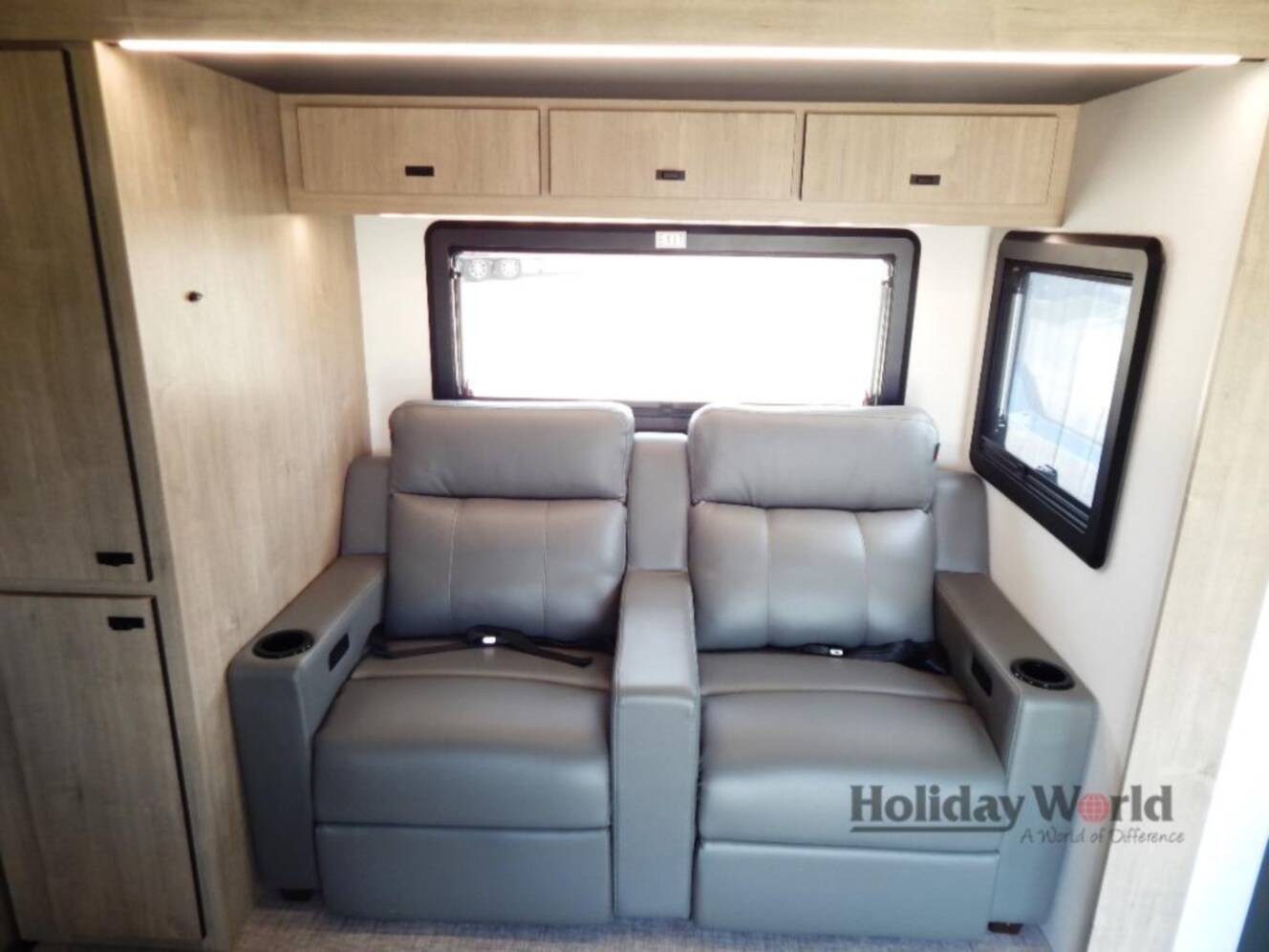 A photo of this 2026 Grand Design Lineage Series M 25FW