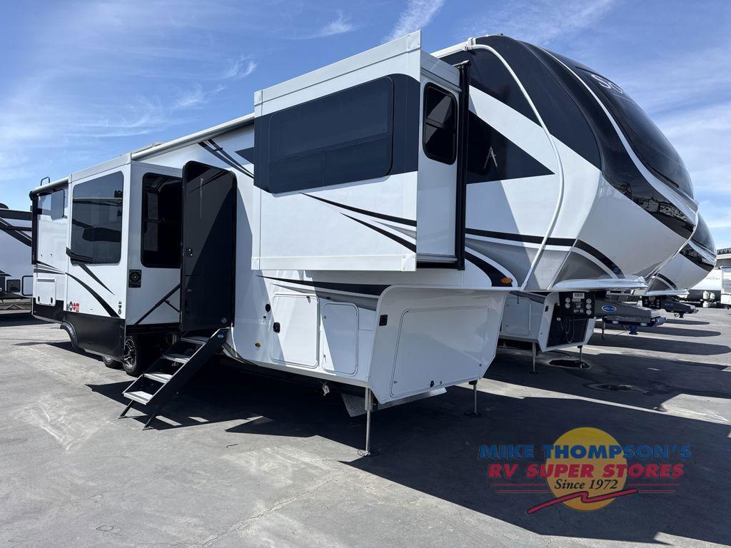 2026 Grand Design Solitude 380FL in fountain valley CA