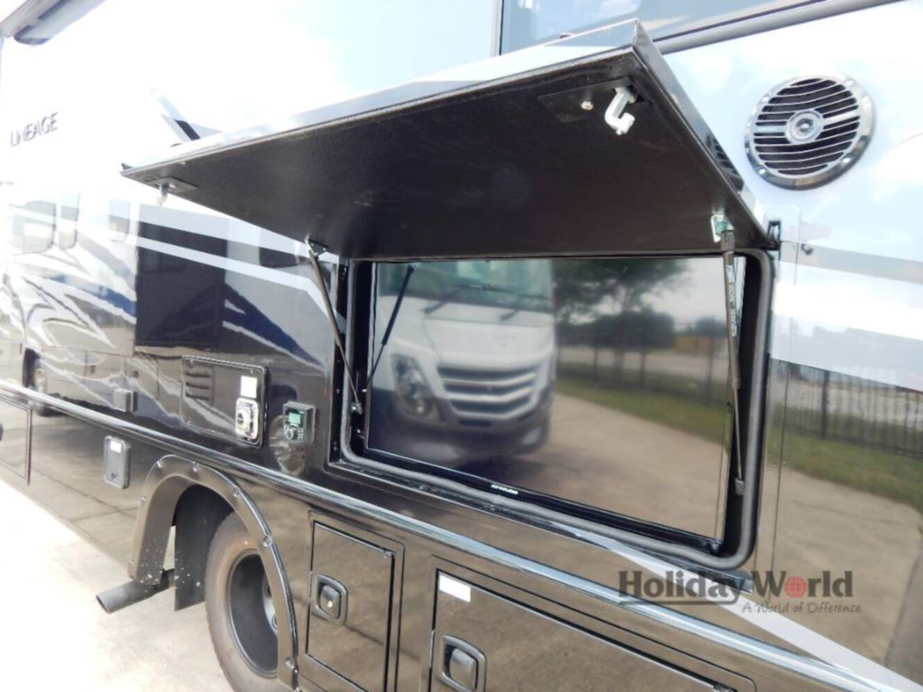 A photo of this 2026 Grand Design Lineage Series M 25FW
