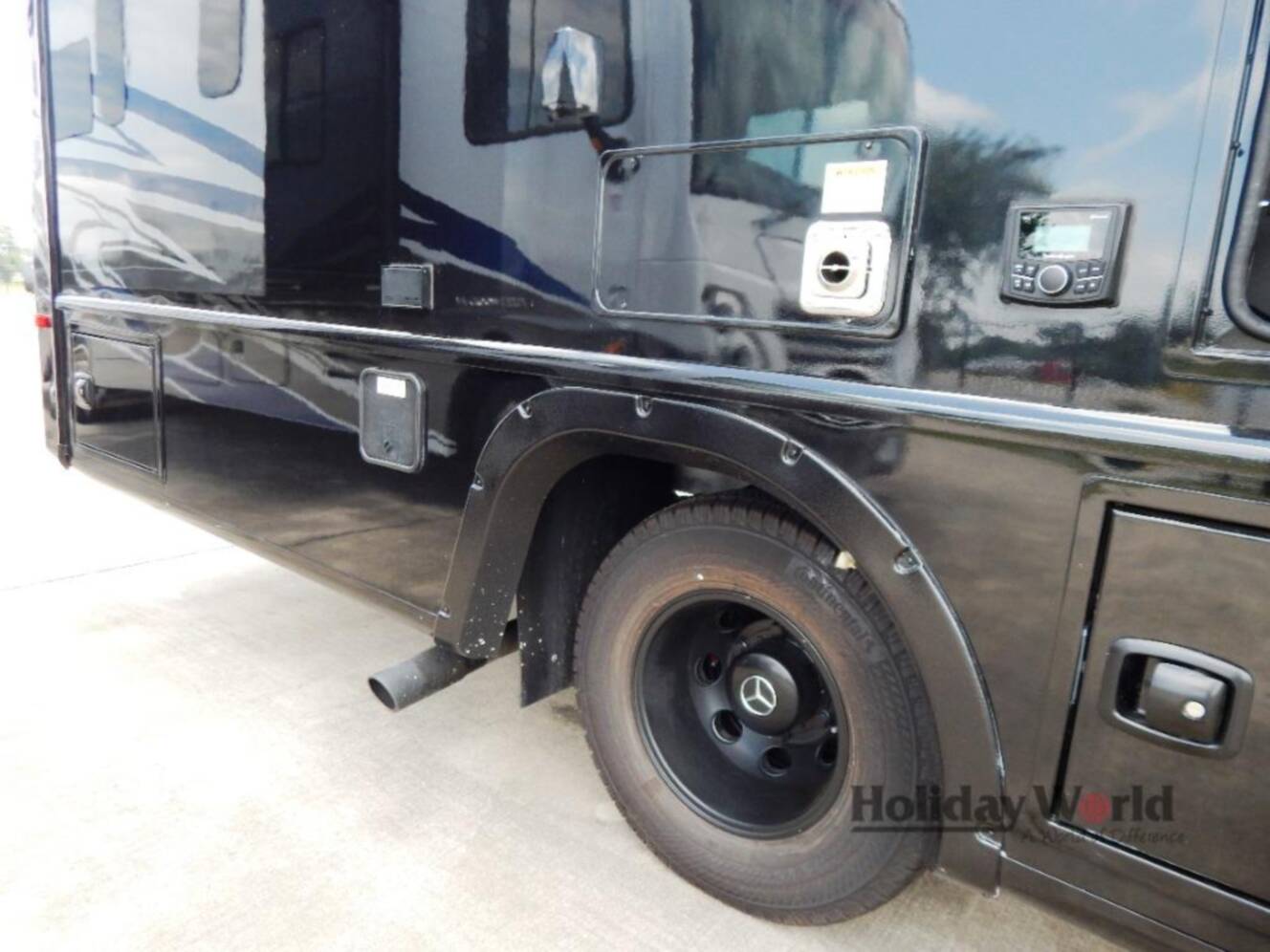 A photo of this 2026 Grand Design Lineage Series M 25FW