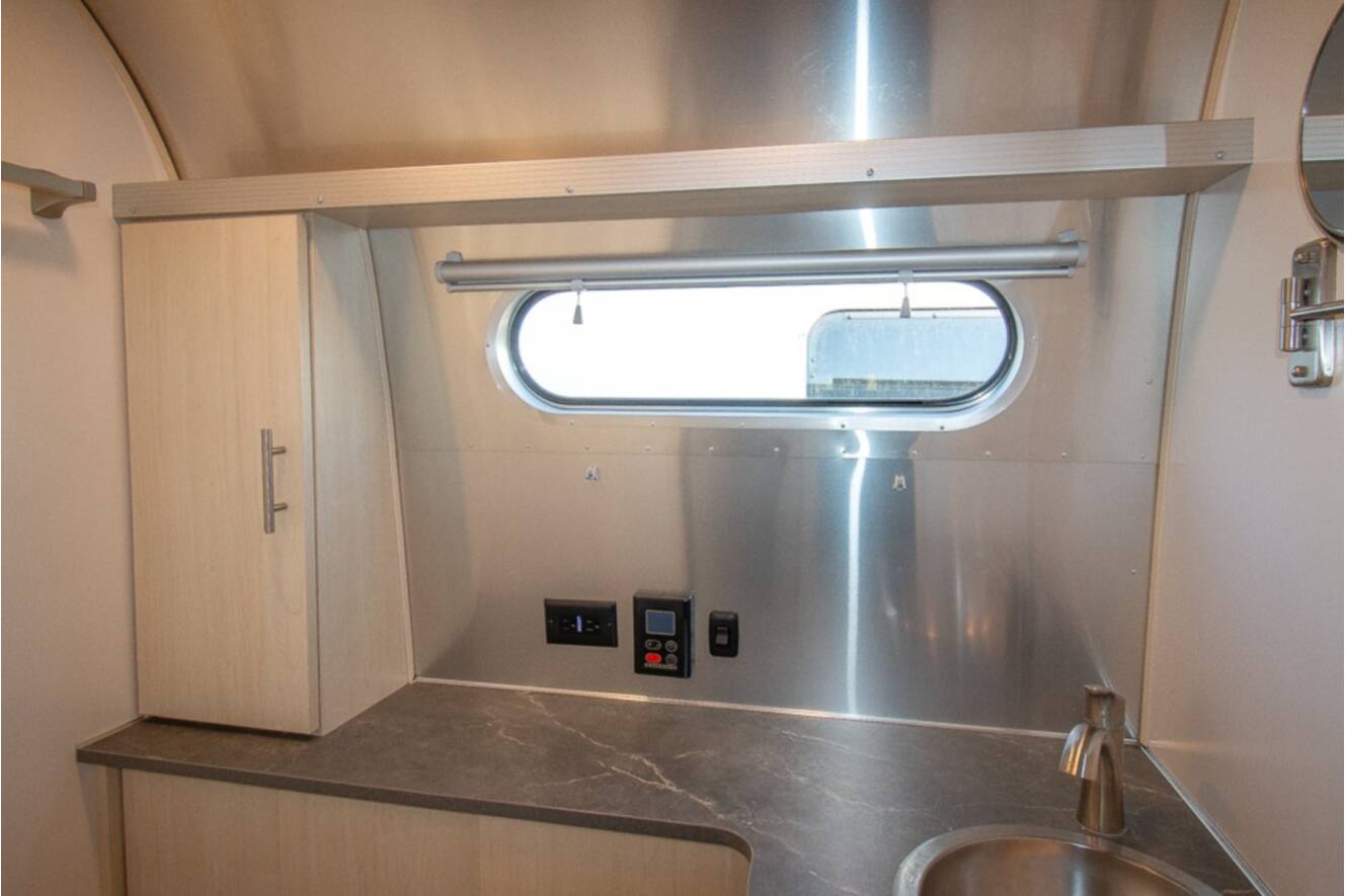 A photo of this 2024 Airstream Flying Cloud 30RB Twin