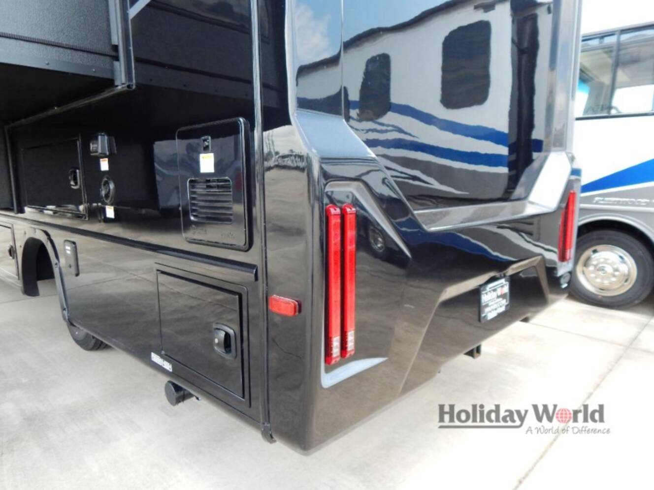 A photo of this 2026 Grand Design Lineage Series M 25FW