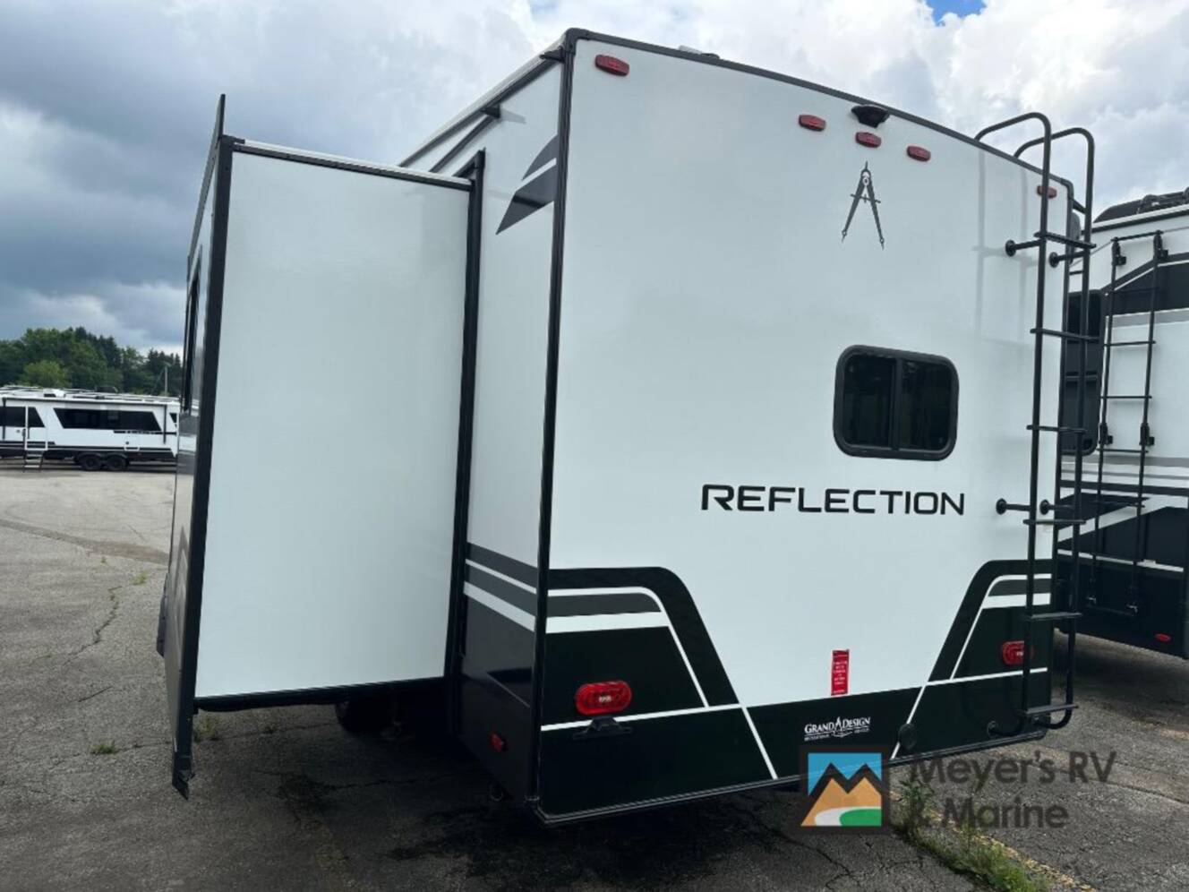 A photo of this 2026 Grand Design Reflection 150 Series 270BN