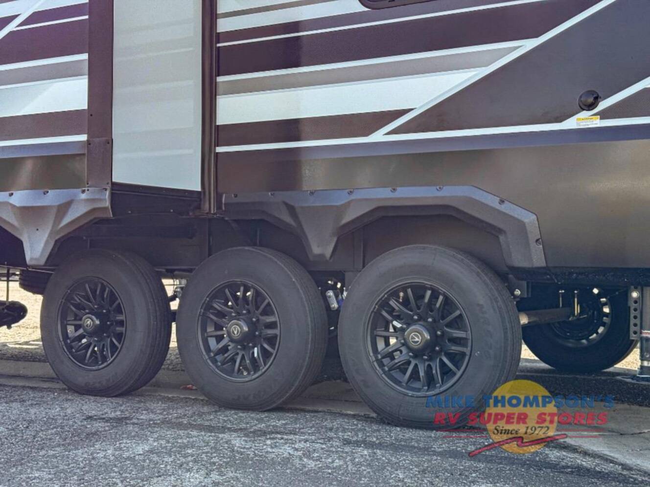 A photo of this 2026 Grand Design Momentum G-Class 394G