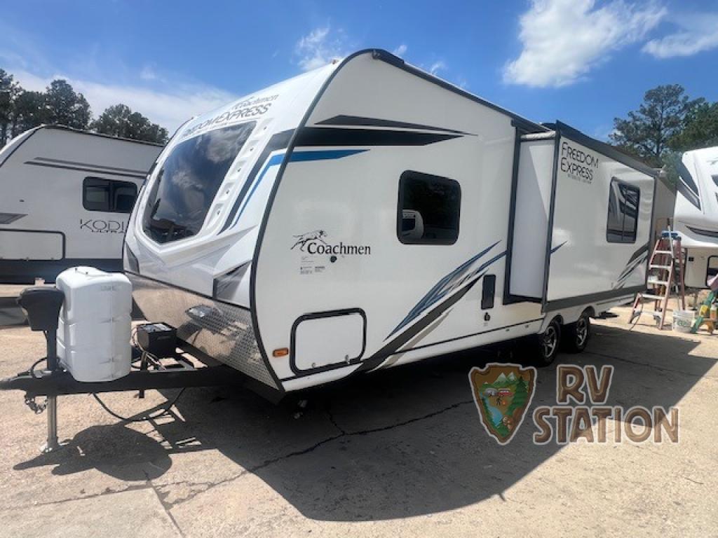 2023 Coachmen Rv Freedom Express Ultra Lite 246RKS in cleveland TX