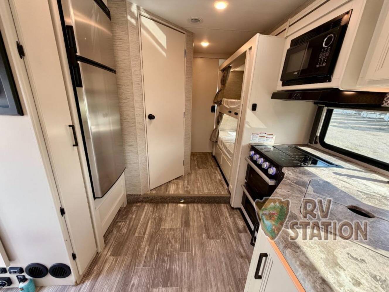 A photo of this 2023 Thor Motor Coach Chateau 31EV