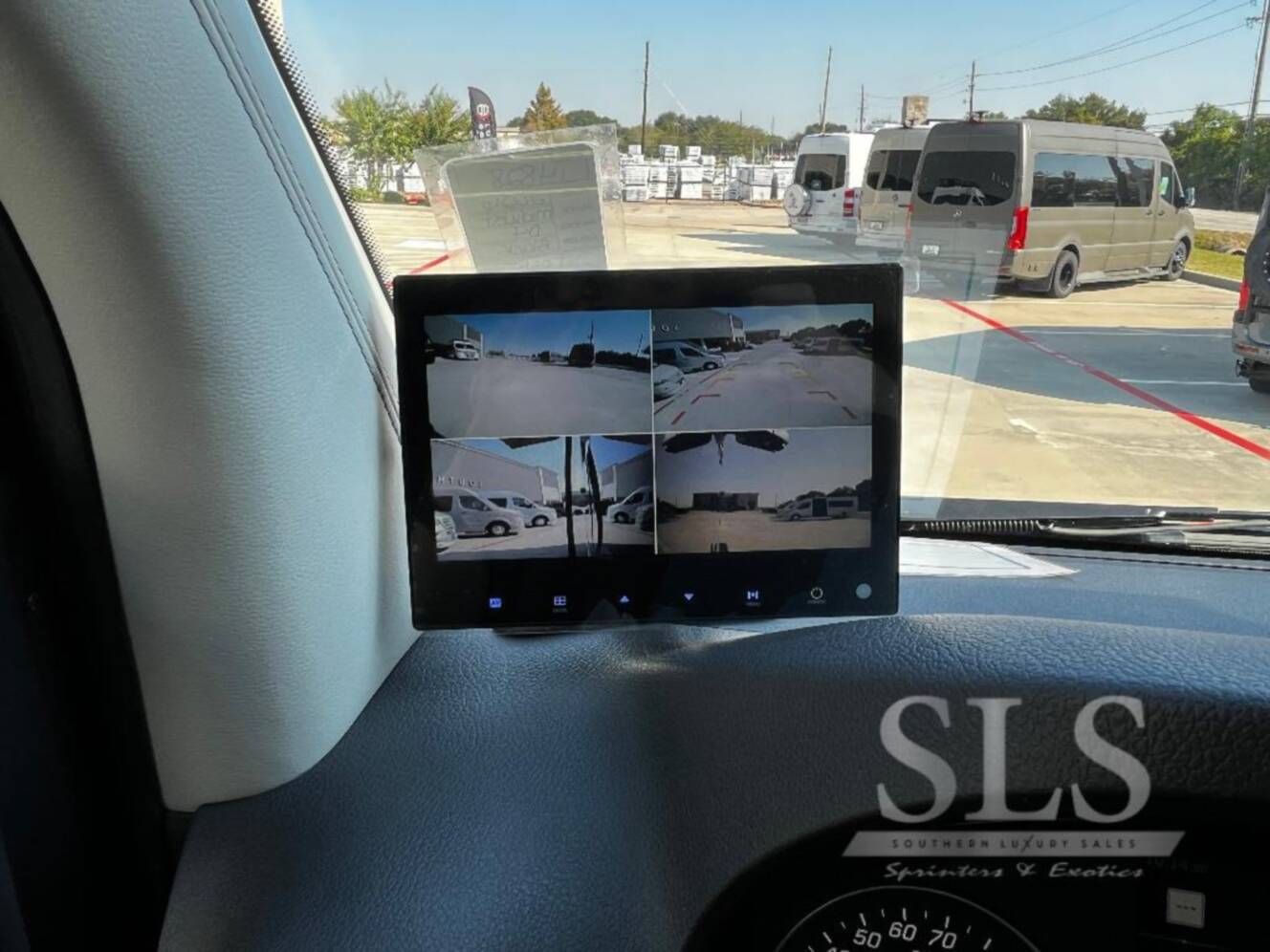 A photo of this 2026 Midwest Automotive Designs Luxe Cruiser D4 AWD