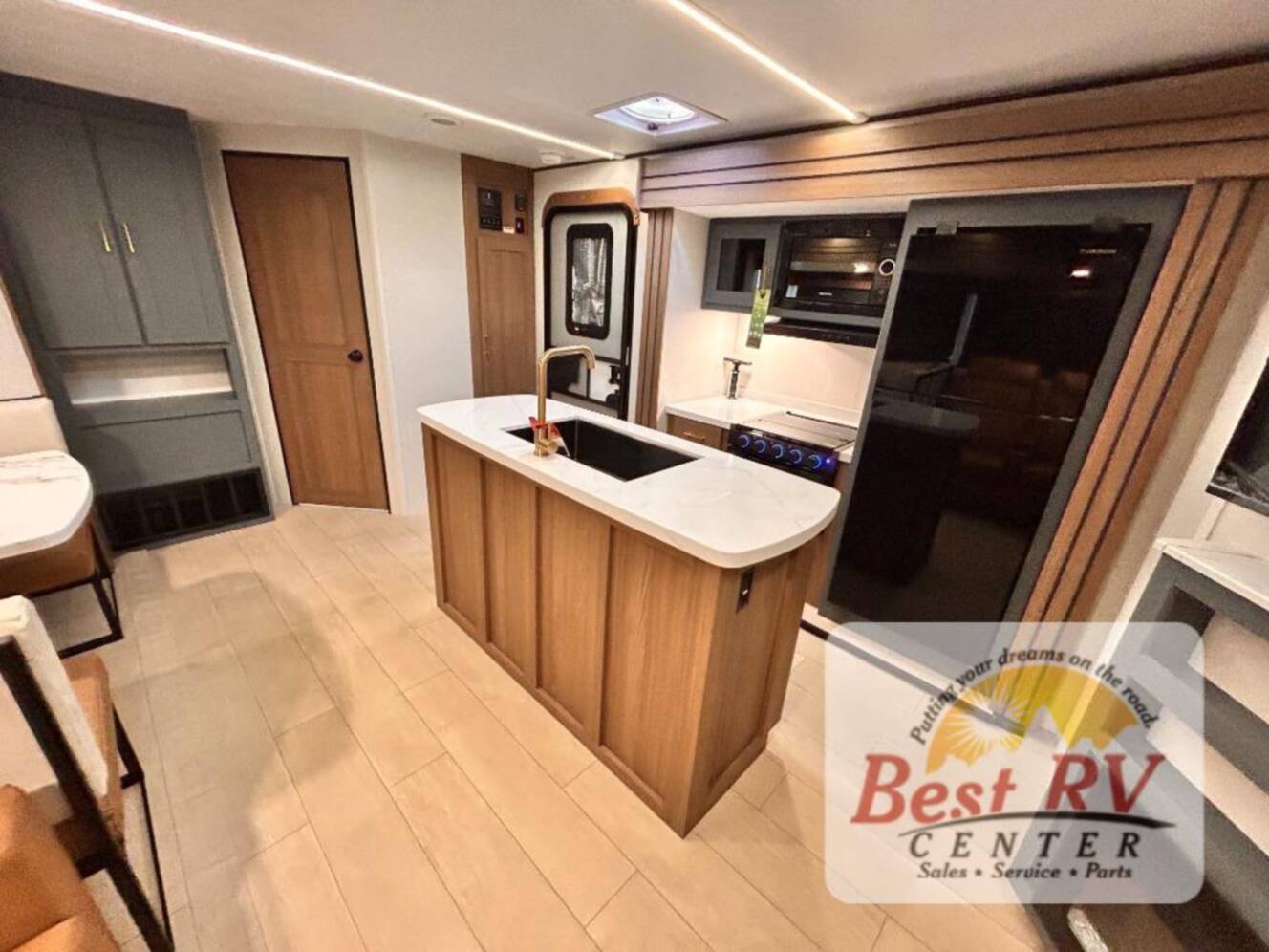 A photo of this 2026 Crossroads Rv Sunset Trail 331BH