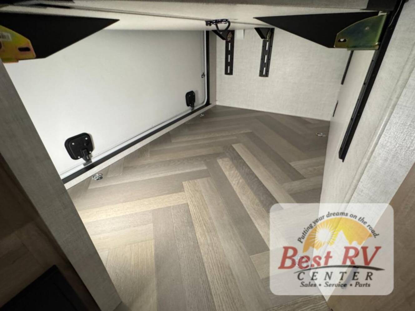 A photo of this 2026 Ember Rv E-Series 19ETS
