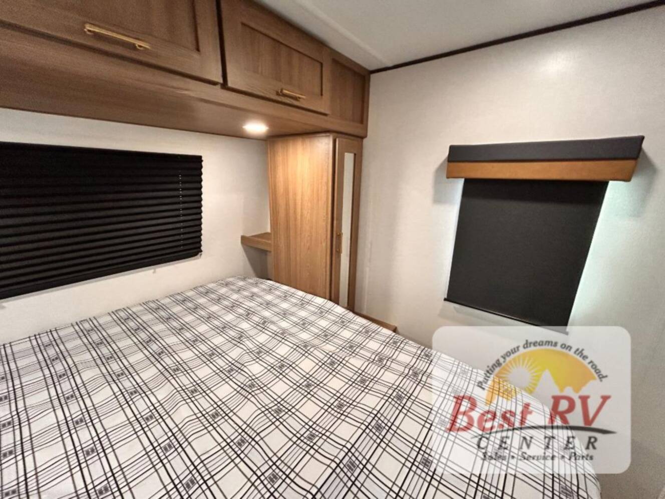 A photo of this 2026 Crossroads Rv Sunset Trail 331BH