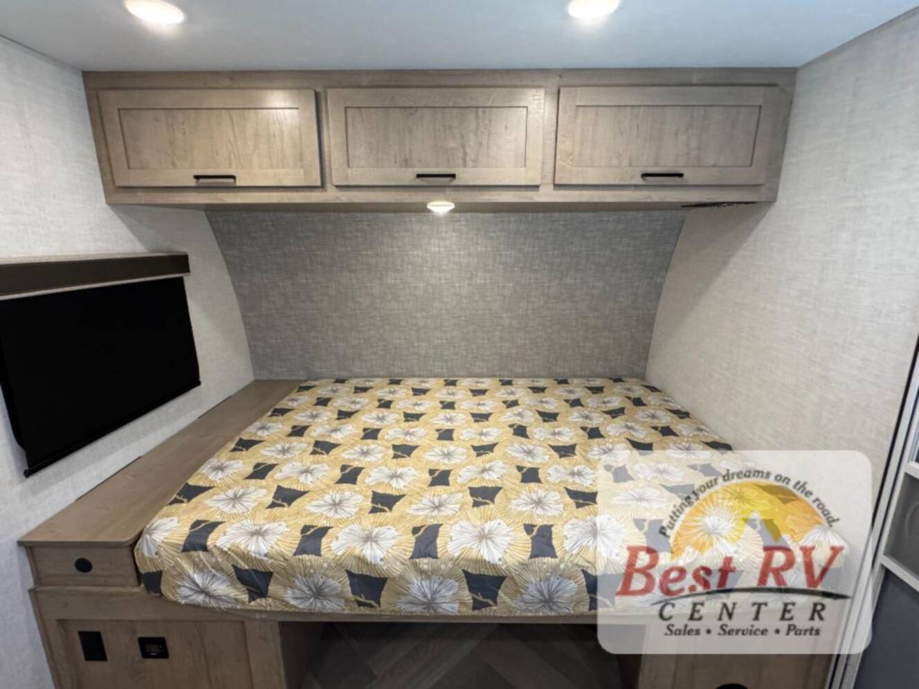 A photo of this 2026 Ember Rv E-Series 19ETS