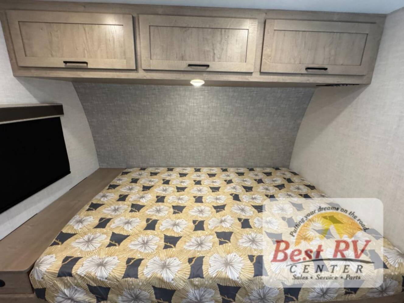 A photo of this 2026 Ember Rv E-Series 19ETS